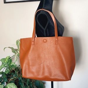 G.H. Bass & co Tan and pink interior Tote Purse